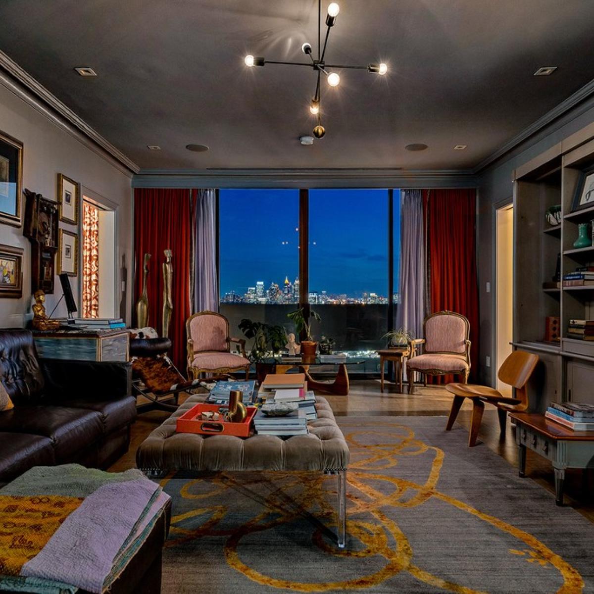 Art-filled midcentury condo, a magazine darling, fancies